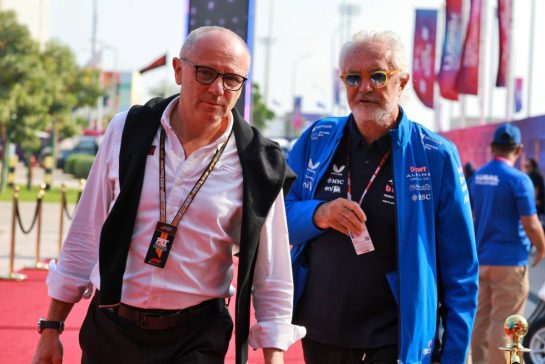(L to R): Stefano Domenicali (ITA) Formula One President and CEO with Flavio Briatore (ITA) Alpine F1 Team Executive Advisor.
28.11.2025 Formula 1 World Championship, Rd 23, Qatar Grand Prix, Doha, Qatar, Sprint Qualifying Day.
- www.xpbimages.com, EMail: requests@xpbimages.com © Copyright: Moy / XPB Images