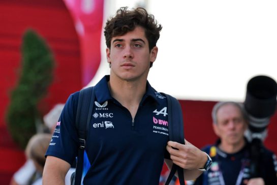 Franco Colapinto (ARG) Alpine F1 Team.
28.11.2025 Formula 1 World Championship, Rd 23, Qatar Grand Prix, Doha, Qatar, Sprint Qualifying Day.
- www.xpbimages.com, EMail: requests@xpbimages.com © Copyright: Moy / XPB Images