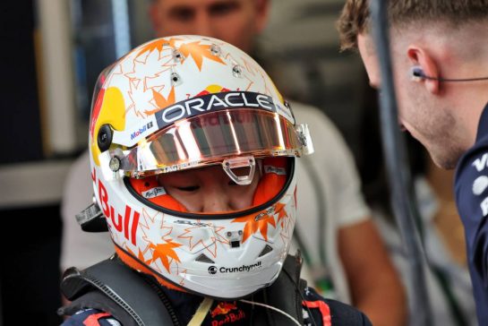 Yuki Tsunoda (JPN) Red Bull Racing.
28.11.2025 Formula 1 World Championship, Rd 23, Qatar Grand Prix, Doha, Qatar, Sprint Qualifying Day.
- www.xpbimages.com, EMail: requests@xpbimages.com © Copyright: Batchelor / XPB Images