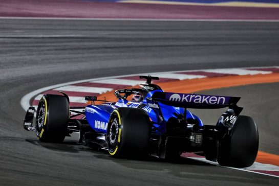 Alexander Albon (THA) Atlassian Williams Racing FW47.
28.11.2025 Formula 1 World Championship, Rd 23, Qatar Grand Prix, Doha, Qatar, Sprint Qualifying Day.
- www.xpbimages.com, EMail: requests@xpbimages.com © Copyright: Moy / XPB Images