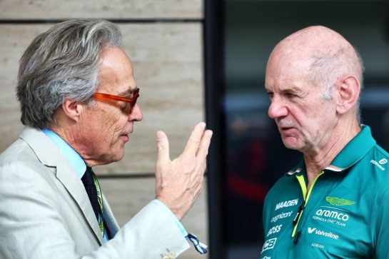 (L to R):  Charles Gordon-Lennox, Duke of Richmond (GBR) with Adrian Newey (GBR) Aston Martin F1 Team Managing Technical Partner.
29.11.2025. Formula 1 World Championship, Rd 23, Qatar Grand Prix, Doha, Qatar, Sprint and Qualifying Day.
- www.xpbimages.com, EMail: requests@xpbimages.com © Copyright: Batchelor / XPB Images