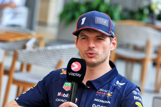 Max Verstappen (NLD) Red Bull Racing.
29.11.2025. Formula 1 World Championship, Rd 23, Qatar Grand Prix, Doha, Qatar, Sprint and Qualifying Day.
- www.xpbimages.com, EMail: requests@xpbimages.com © Copyright: Moy / XPB Images