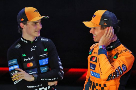 (L to R): Pole sitter Oscar Piastri (AUS) McLaren with Lando Norris (GBR) McLaren in qualifying parc ferme.
29.11.2025. Formula 1 World Championship, Rd 23, Qatar Grand Prix, Doha, Qatar, Sprint and Qualifying Day.
- www.xpbimages.com, EMail: requests@xpbimages.com © Copyright: Batchelor / XPB Images