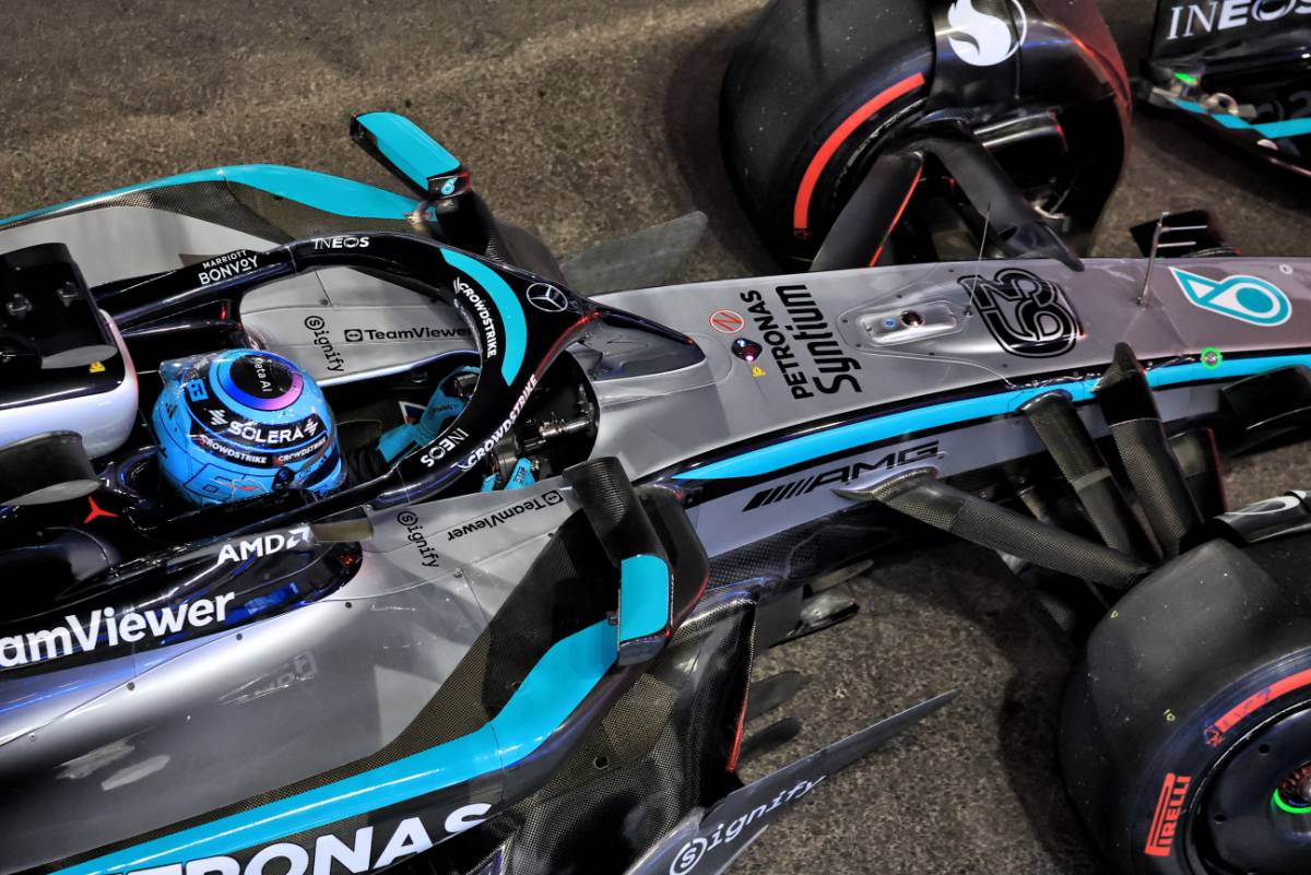 Russell Sets Sights on Points in Qatar GP for Mercedes’ Victory