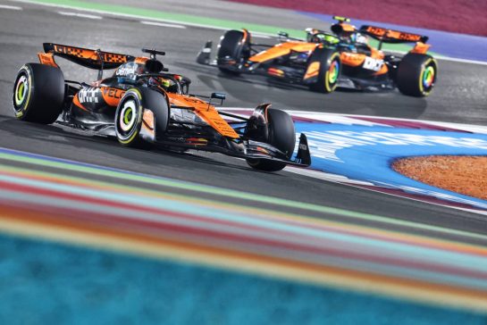 Oscar Piastri (AUS) McLaren MCL39.
30.11.2025. Formula 1 World Championship, Rd 23, Qatar Grand Prix, Doha, Qatar, Race Day.
- www.xpbimages.com, EMail: requests@xpbimages.com © Copyright: Charniaux / XPB Images