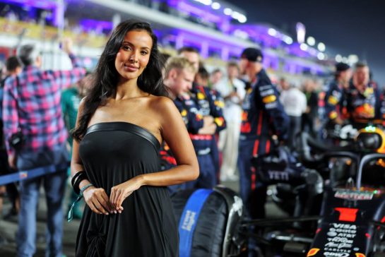 Maya Jama (GBR) TV Host and Radio DJ with Red Bull Racing on the grid.
30.11.2025. Formula 1 World Championship, Rd 23, Qatar Grand Prix, Doha, Qatar, Race Day.
- www.xpbimages.com, EMail: requests@xpbimages.com © Copyright: Moy / XPB Images