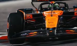 Las Vegas GP: Norris tops red flag disrupted second practice