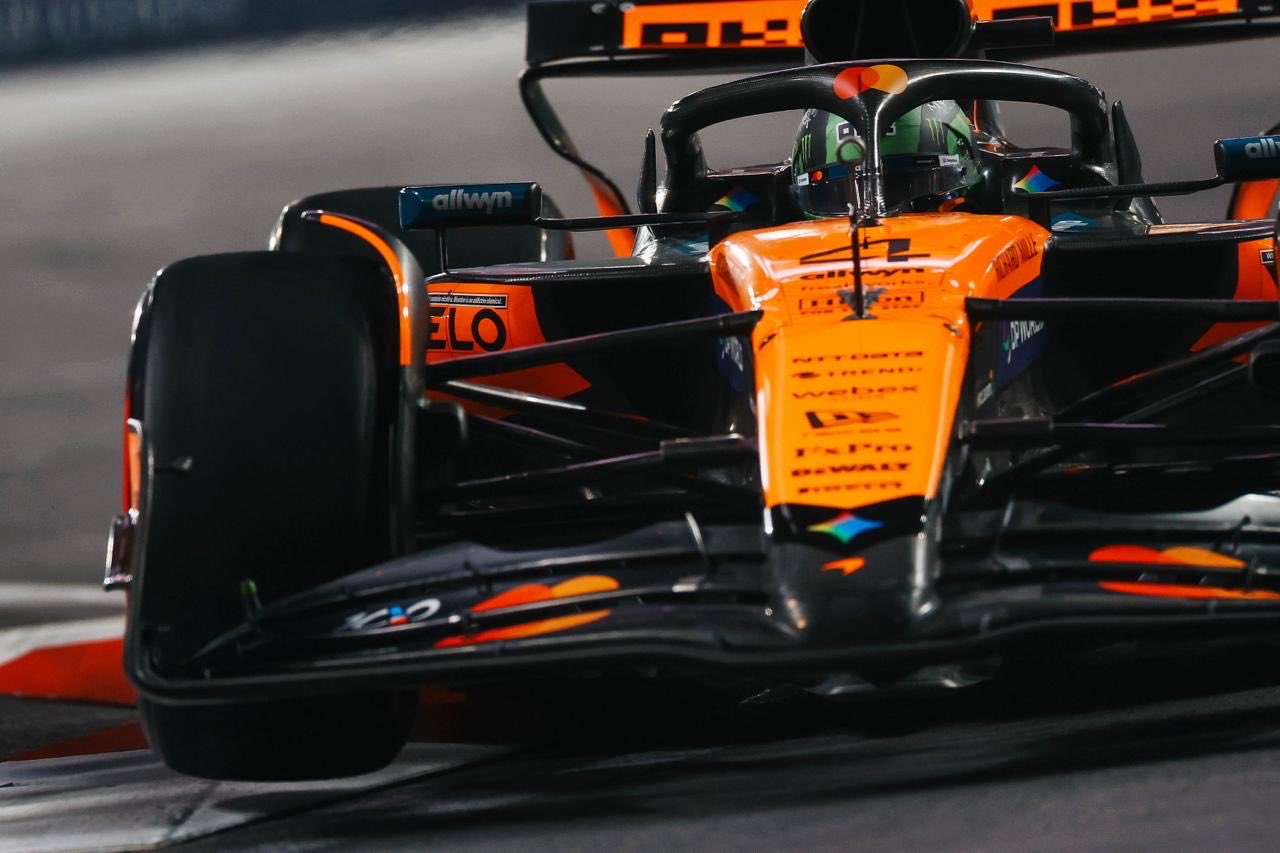 Las Vegas GP: Norris tops red flag disrupted second practice
