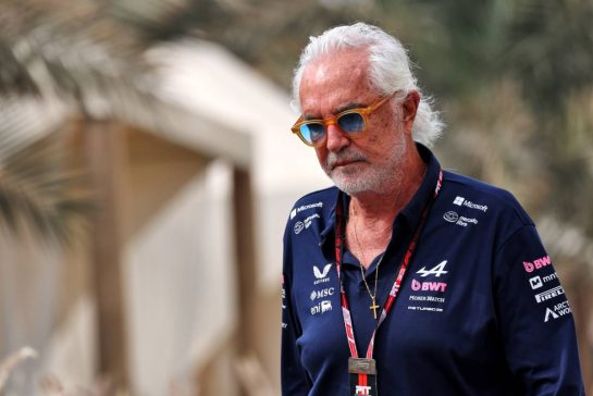 Flavio Briatore (ITA) Alpine F1 Team Executive Advisor.
05.12.2025. Formula 1 World Championship, Rd 24, Abu Dhabi Grand Prix, Yas Marina Circuit, Abu Dhabi, Practice Day.
- www.xpbimages.com, EMail: requests@xpbimages.com © Copyright: Batchelor / XPB Images