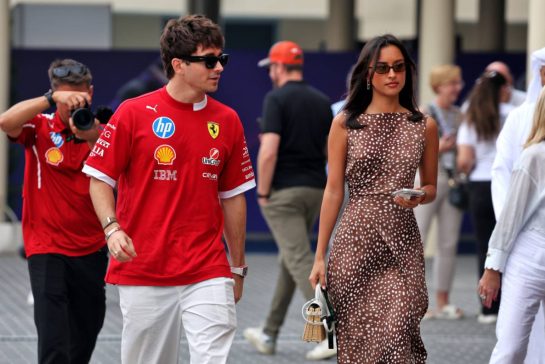 (L to R): Charles Leclerc (MON) Ferrari with his girlfriend Alexandra Saint Mleux (ITA).
05.12.2025. Formula 1 World Championship, Rd 24, Abu Dhabi Grand Prix, Yas Marina Circuit, Abu Dhabi, Practice Day.
- www.xpbimages.com, EMail: requests@xpbimages.com © Copyright: Bearne / XPB Images