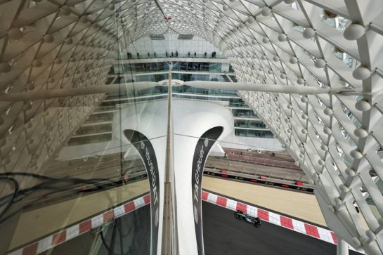 George Russell (GBR) Mercedes AMG F1 W16.
05.12.2025. Formula 1 World Championship, Rd 24, Abu Dhabi Grand Prix, Yas Marina Circuit, Abu Dhabi, Practice Day.
- www.xpbimages.com, EMail: requests@xpbimages.com © Copyright: Bearne / XPB Images
