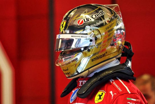 Lewis Hamilton (GBR) Ferrari.
05.12.2025. Formula 1 World Championship, Rd 24, Abu Dhabi Grand Prix, Yas Marina Circuit, Abu Dhabi, Practice Day.
- www.xpbimages.com, EMail: requests@xpbimages.com © Copyright: Batchelor / XPB Images