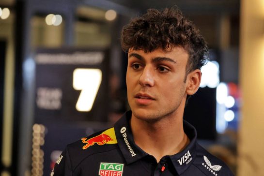 Arvid Lindblad (GBR) Red Bull Junior Driver.
05.12.2025. Formula 1 World Championship, Rd 24, Abu Dhabi Grand Prix, Yas Marina Circuit, Abu Dhabi, Practice Day.
- www.xpbimages.com, EMail: requests@xpbimages.com © Copyright: Moy / XPB Images