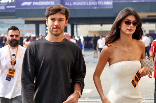(L to R): Pierre Gasly (FRA) Alpine F1 Team with his girlfriend Kika Cerqueira Gomes (POR).
06.12.2025. Formula 1 World Championship, Rd 24, Abu Dhabi Grand Prix, Yas Marina Circuit, Abu Dhabi, Qualifying Day.
- www.xpbimages.com, EMail: requests@xpbimages.com © Copyright: Bearne / XPB Images