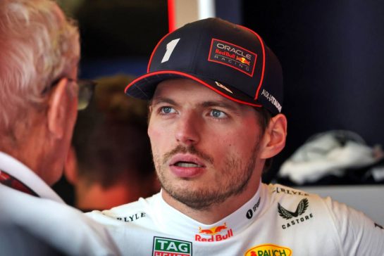 Max Verstappen (NLD) Red Bull Racing with Dr Helmut Marko (AUT) Red Bull Motorsport Consultant.
06.12.2025. Formula 1 World Championship, Rd 24, Abu Dhabi Grand Prix, Yas Marina Circuit, Abu Dhabi, Qualifying Day.
- www.xpbimages.com, EMail: requests@xpbimages.com © Copyright: Batchelor / XPB Images