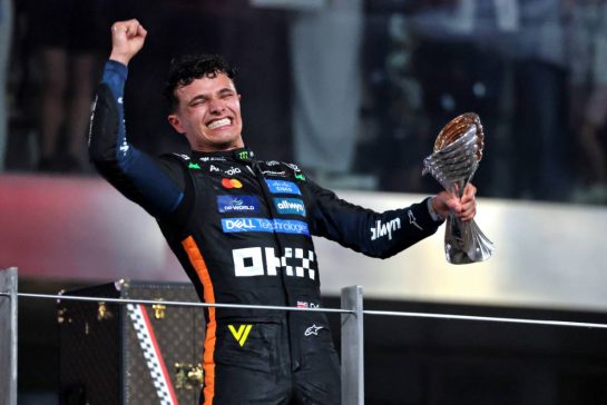 Third placed World Champion Lando Norris (GBR) McLaren celebrates on the podium.
07.12.2025. Formula 1 World Championship, Rd 24, Abu Dhabi Grand Prix, Yas Marina Circuit, Abu Dhabi, Race Day.
- www.xpbimages.com, EMail: requests@xpbimages.com © Copyright: Moy / XPB Images