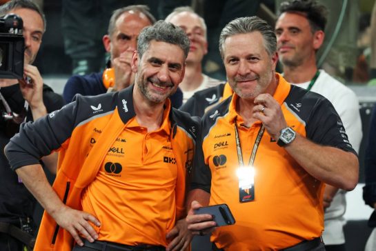 (L to R): Andrea Stella (ITA) McLaren Team Principal with Zak Brown (USA) McLaren Executive Director in parc ferme.
07.12.2025. Formula 1 World Championship, Rd 24, Abu Dhabi Grand Prix, Yas Marina Circuit, Abu Dhabi, Race Day.
- www.xpbimages.com, EMail: requests@xpbimages.com © Copyright: Bearne / XPB Images