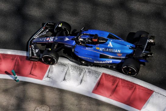 Carlos Sainz (ESP) Atlassian Williams Racing FW47.
09.12.2025. Formula 1 Testing, Yas Marina Circuit, Abu Dhabi, Tuesday.
- www.xpbimages.com, EMail: requests@xpbimages.com © Copyright: Moy / XPB Images