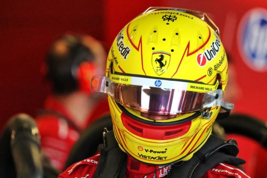 Lewis Hamilton (GBR) Ferrari SF-25.
09.12.2025. Formula 1 Testing, Yas Marina Circuit, Abu Dhabi, Tuesday.
- www.xpbimages.com, EMail: requests@xpbimages.com © Copyright: Charniaux / XPB Images