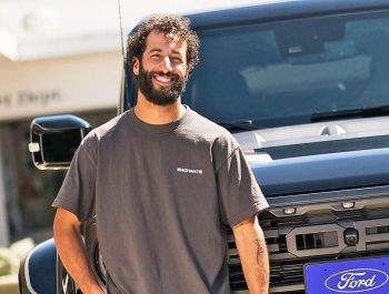 Ricciardo hints at racing return: ‘The itch is there’