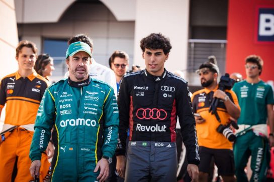 (L to R): Fernando Alonso (ESP) Aston Martin F1 Team with Gabriel Bortoleto (BRA) Audi F1 Team.
11.02.2026. Formula 1 Testing, Bahrain Test One, Sakhir, Bahrain, Day One.
- www.xpbimages.com, EMail: requests@xpbimages.com © Copyright: Bearne / XPB Images