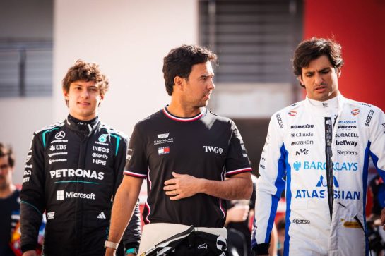 (L to R): Sergio Perez (MEX) Cadillac Formula 1 Team with Carlos Sainz (ESP) Williams F1 Team.
11.02.2026. Formula 1 Testing, Bahrain Test One, Sakhir, Bahrain, Day One.
- www.xpbimages.com, EMail: requests@xpbimages.com © Copyright: Bearne / XPB Images