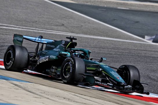 Lance Stroll (CDN) Aston Martin F1 Team AMR26.
11.02.2026. Formula 1 Testing, Bahrain Test One, Sakhir, Bahrain, Day One.
- www.xpbimages.com, EMail: requests@xpbimages.com © Copyright: Moy / XPB Images