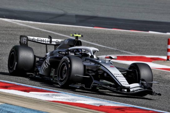 Valtteri Bottas (FIN) Cadillac Formula 1 Team Car.
11.02.2026. Formula 1 Testing, Bahrain Test One, Sakhir, Bahrain, Day One.
- www.xpbimages.com, EMail: requests@xpbimages.com © Copyright: Moy / XPB Images
