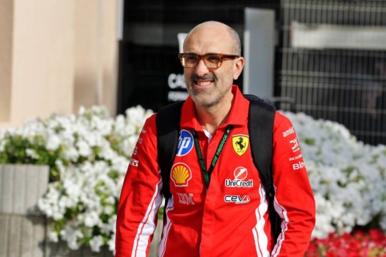 Carlo Santi (ITA) Scuderia Ferrari Race Engineer.
12.02.2026. Formula 1 Testing, Bahrain Test One, Sakhir, Bahrain, Day Two.
- www.xpbimages.com, EMail: requests@xpbimages.com © Copyright: Moy / XPB Images