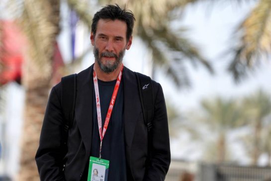 Keanu Reeves (USA) Actor.
12.02.2026. Formula 1 Testing, Bahrain Test One, Sakhir, Bahrain, Day Two.
- www.xpbimages.com, EMail: requests@xpbimages.com © Copyright: Moy / XPB Images