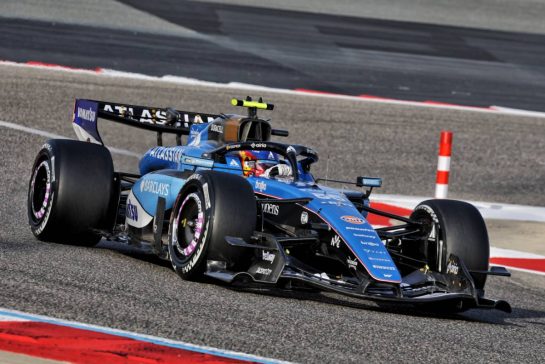 Carlos Sainz (ESP) Williams F1 Team FW48.
12.02.2026. Formula 1 Testing, Bahrain Test One, Sakhir, Bahrain, Day Two.
- www.xpbimages.com, EMail: requests@xpbimages.com © Copyright: Moy / XPB Images
