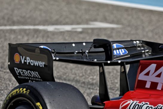 Lewis Hamilton (GBR) Scuderia SF-26 - rear wing.
13.02.2026. Formula 1 Testing, Bahrain Test One, Sakhir, Bahrain, Day Three.
- www.xpbimages.com, EMail: requests@xpbimages.com © Copyright: Moy / XPB Images