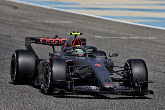 Gabriel Bortoleto (BRA) Audi F1 Team R26.
13.02.2026. Formula 1 Testing, Bahrain Test One, Sakhir, Bahrain, Day Three.
- www.xpbimages.com, EMail: requests@xpbimages.com © Copyright: Moy / XPB Images