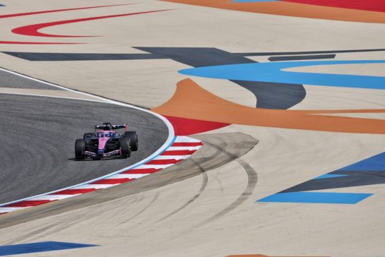 Pierre Gasly (FRA) Alpine F1 Team A526.
18.02.2026. Formula 1 Testing, Bahrain Test Two, Sakhir, Bahrain, Day One.
- www.xpbimages.com, EMail: requests@xpbimages.com © Copyright: Moy / XPB Images