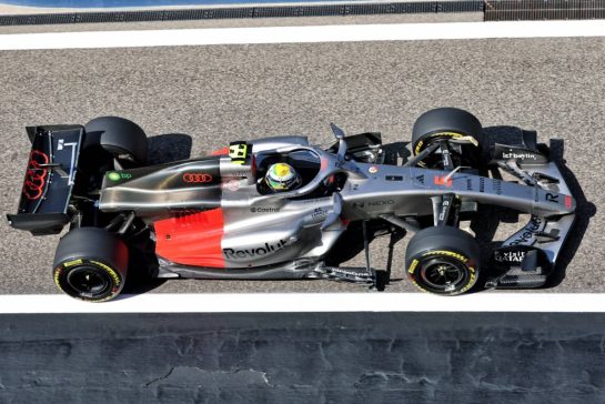 Gabriel Bortoleto (BRA) Audi F1 Team R26.
19.02.2026. Formula 1 Testing, Bahrain Test Two, Sakhir, Bahrain, Day Two.
- www.xpbimages.com, EMail: requests@xpbimages.com © Copyright: Batchelor / XPB Images
