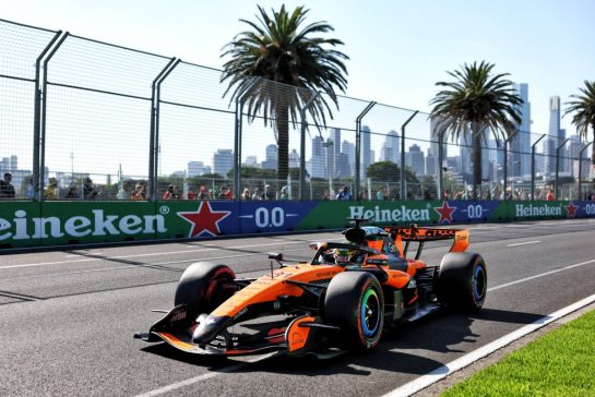 Oscar Piastri (AUS) McLaren F1 Team MCL40.
06.03.2026. Formula 1 World Championship, Rd 1, Australian Grand Prix, Albert Park, Melbourne, Australia, Practice Day.
- www.xpbimages.com, EMail: requests@xpbimages.com © Copyright: Bearne / XPB Images