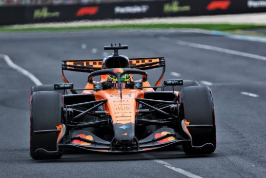 Oscar Piastri (AUS) McLaren F1 Team MCL40.
07.03.2026. Formula 1 World Championship, Rd 1, Australian Grand Prix, Albert Park, Melbourne, Australia, Qualifying Day.
- www.xpbimages.com, EMail: requests@xpbimages.com © Copyright: Bearne / XPB Images