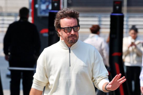 Fernando Alonso (ESP) Aston Martin F1 Team.
12.03.2026. Formula 1 World Championship, Rd 2, Chinese Grand Prix, Shanghai, China, Preparation Day.
- www.xpbimages.com, EMail: requests@xpbimages.com © Copyright: Moy / XPB Images