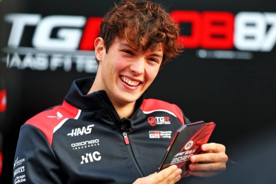 Oliver Bearman (GBR) Haas F1 Team.
12.03.2026. Formula 1 World Championship, Rd 2, Chinese Grand Prix, Shanghai, China, Preparation Day.
- www.xpbimages.com, EMail: requests@xpbimages.com © Copyright: Bearne / XPB Images