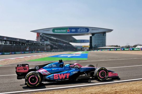 Pierre Gasly (FRA) Alpine F1 Team A526.
13.03.2026. Formula 1 World Championship, Rd 2, Chinese Grand Prix, Shanghai, China, Sprint Qualifying Day.
- www.xpbimages.com, EMail: requests@xpbimages.com © Copyright: Moy / XPB Images