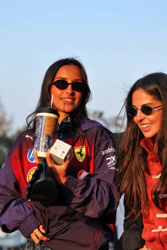 (L to R): Alexandra Leclerc (ITA) with Carmen Montero Mundt.
13.03.2026. Formula 1 World Championship, Rd 2, Chinese Grand Prix, Shanghai, China, Sprint Qualifying Day.
- www.xpbimages.com, EMail: requests@xpbimages.com © Copyright: Moy / XPB Images