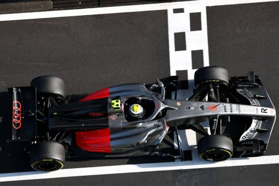 Gabriel Bortoleto (BRA) Audi F1 Team R26.
13.03.2026. Formula 1 World Championship, Rd 2, Chinese Grand Prix, Shanghai, China, Sprint Qualifying Day.
- www.xpbimages.com, EMail: requests@xpbimages.com © Copyright: Coates / XPB Images