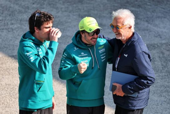(L to R): Lance Stroll (CDN) Aston Martin F1 Team with Fernando Alonso (ESP) Aston Martin F1 Team and Flavio Briatore (ITA) Alpine F1 Team Executive Advisor.
14.03.2026. Formula 1 World Championship, Rd 2, Chinese Grand Prix, Shanghai, China, Sprint and Qualifying Day.
- www.xpbimages.com, EMail: requests@xpbimages.com © Copyright: Moy / XPB Images