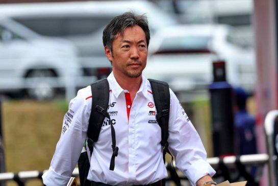 Ayao Komatsu (JPN) Haas F1 Team Principal.
26.03.2026. Formula 1 World Championship, Rd 3, Japanese Grand Prix, Suzuka, Japan, Preparation Day.
- www.xpbimages.com, EMail: requests@xpbimages.com © Copyright: Rew / XPB Images
