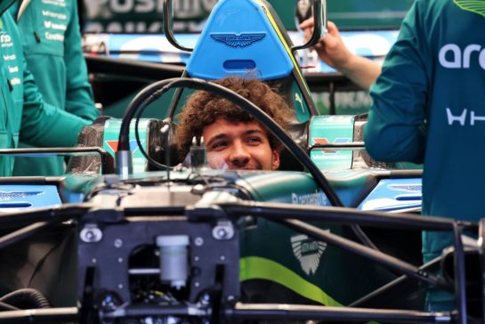 Jak Crawford (USA) Aston Martin F1 Team AMR26 Reserve Driver.
26.03.2026. Formula 1 World Championship, Rd 3, Japanese Grand Prix, Suzuka, Japan, Preparation Day.
- www.xpbimages.com, EMail: requests@xpbimages.com © Copyright: Rew / XPB Images