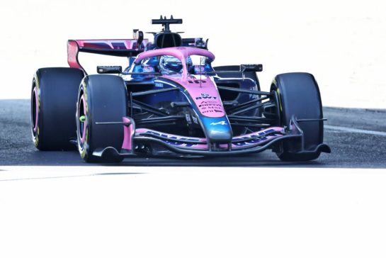 Pierre Gasly (FRA) Alpine F1 Team A526.
27.03.2026. Formula 1 World Championship, Rd 3, Japanese Grand Prix, Suzuka, Japan, Practice Day.
- www.xpbimages.com, EMail: requests@xpbimages.com © Copyright: Rew / XPB Images