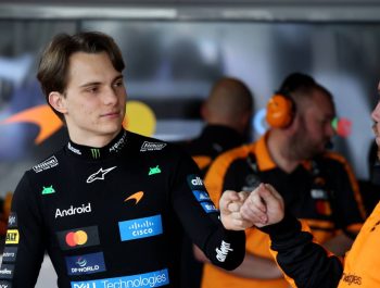 Piastri handed stark warning over any future Red Bull gamble