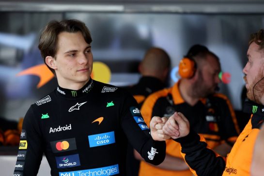 Oscar Piastri (AUS) McLaren F1 Team.
27.03.2026. Formula 1 World Championship, Rd 3, Japanese Grand Prix, Suzuka, Japan, Practice Day.
- www.xpbimages.com, EMail: requests@xpbimages.com © Copyright: Batchelor / XPB Images