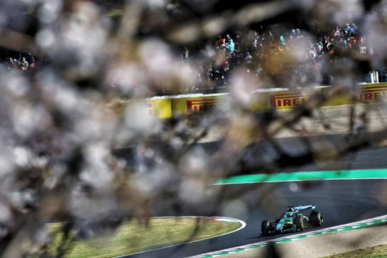 Lance Stroll (CDN) Aston Martin F1 Team AMR26.
27.03.2026. Formula 1 World Championship, Rd 3, Japanese Grand Prix, Suzuka, Japan, Practice Day.
- www.xpbimages.com, EMail: requests@xpbimages.com © Copyright: Bearne / XPB Images