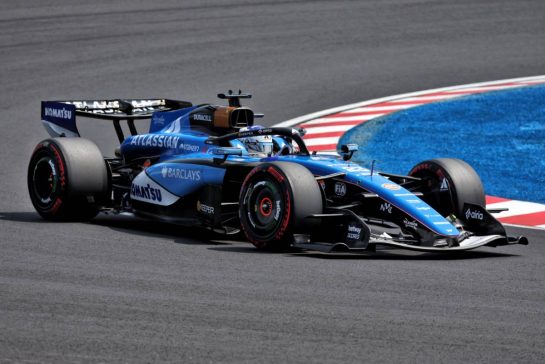 Alexander Albon (THA) Williams F1 Team FW48.
28.03.2026. Formula 1 World Championship, Rd 3, Japanese Grand Prix, Suzuka, Japan, Qualifying Day.
- www.xpbimages.com, EMail: requests@xpbimages.com © Copyright: Rew / XPB Images